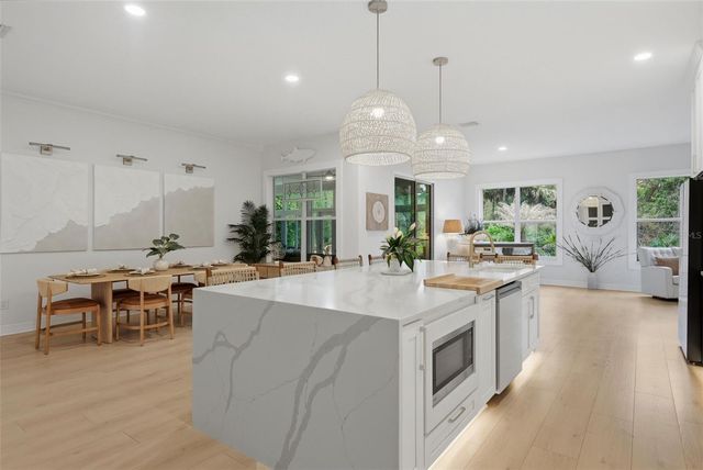 4 AUGUSTA TRAIL, Palm Coast, FL 32137