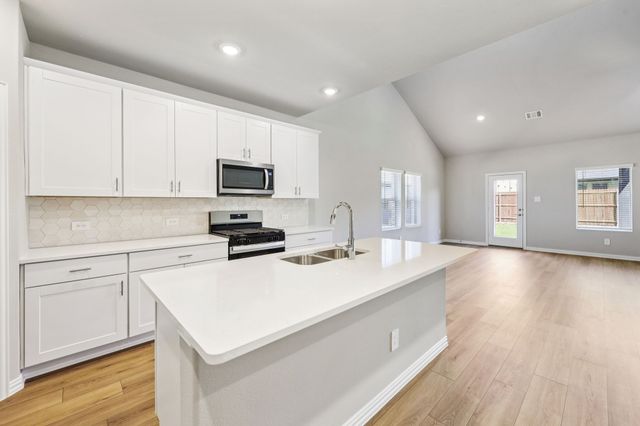 804 Woodford Way, Lowry Crossing, TX 75069