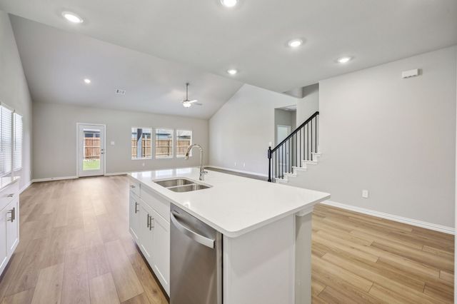 804 Woodford Way, Lowry Crossing, TX 75069