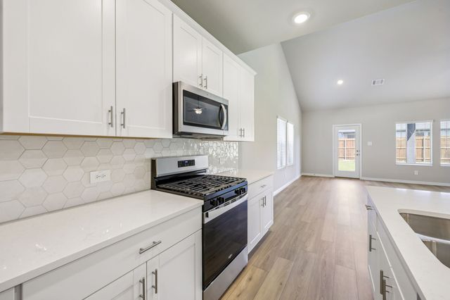 804 Woodford Way, Lowry Crossing, TX 75069