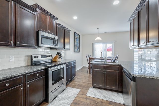 155 Browning Drive 77, Rossville, GA 30741