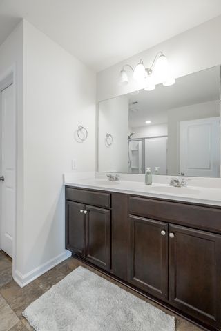 155 Browning Drive 77, Rossville, GA 30741