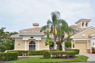 3985 Deer Crossing CT 201, Naples, FL 34114