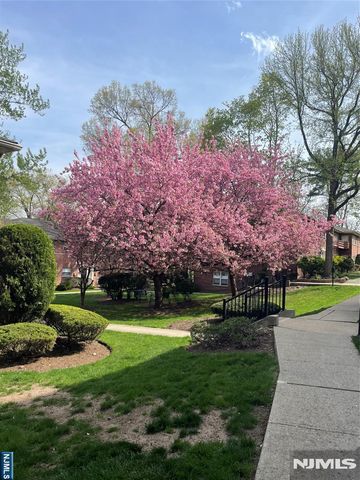 280-320 Oak Street 318D, Ridgewood, NJ 07450