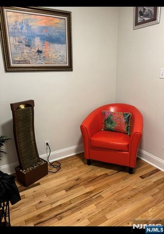 280-320 Oak Street 318D, Ridgewood, NJ 07450