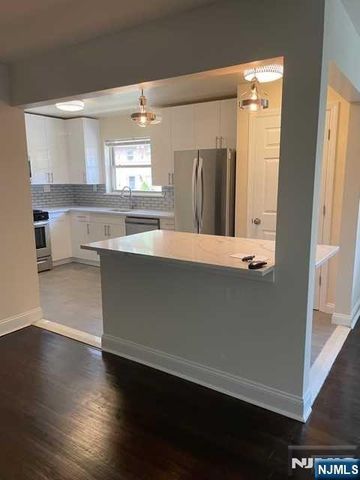 280-320 Oak Street 318D, Ridgewood, NJ 07450