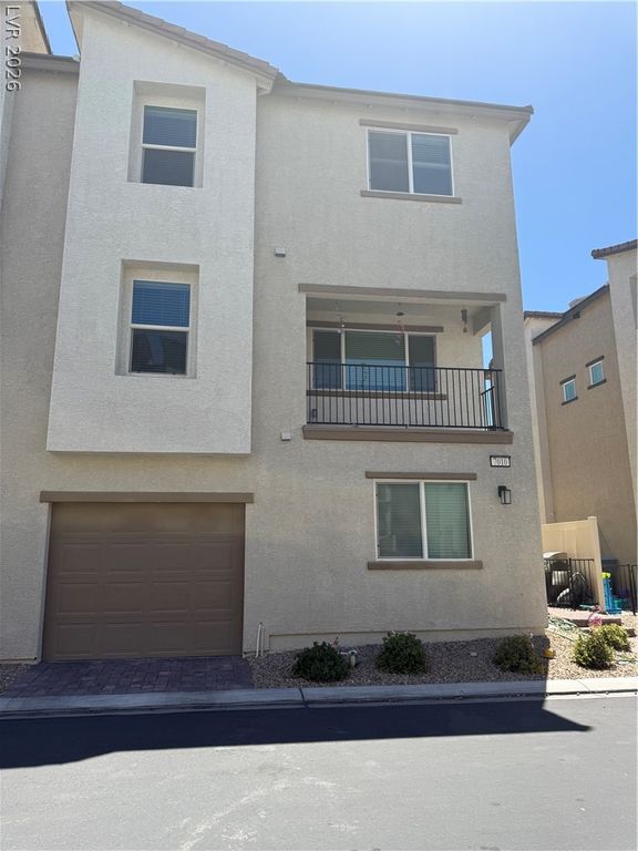 7010 Spicy Merlot Street, North Las Vegas, NV 89086