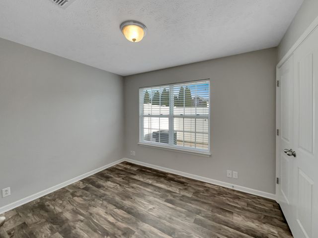 2033 Calydon Ct, Murfreesboro, TN 37128