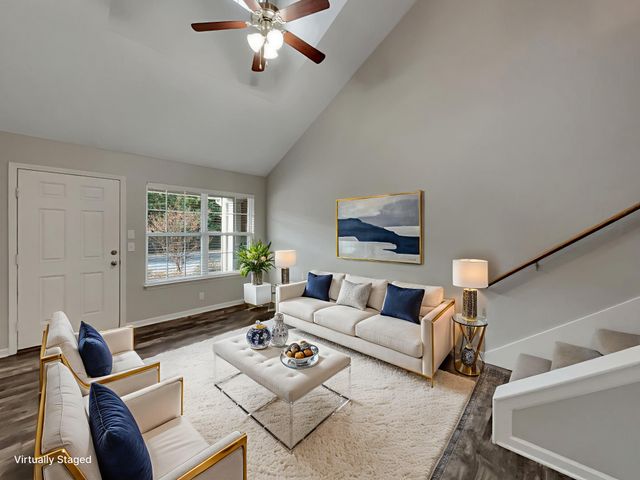 2033 Calydon Ct, Murfreesboro, TN 37128