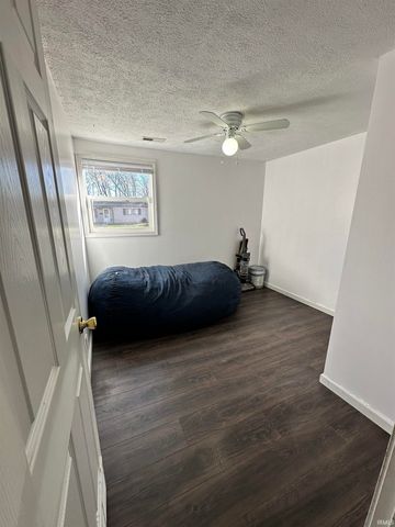 831 Lancaster Drive, South Bend, IN 46614