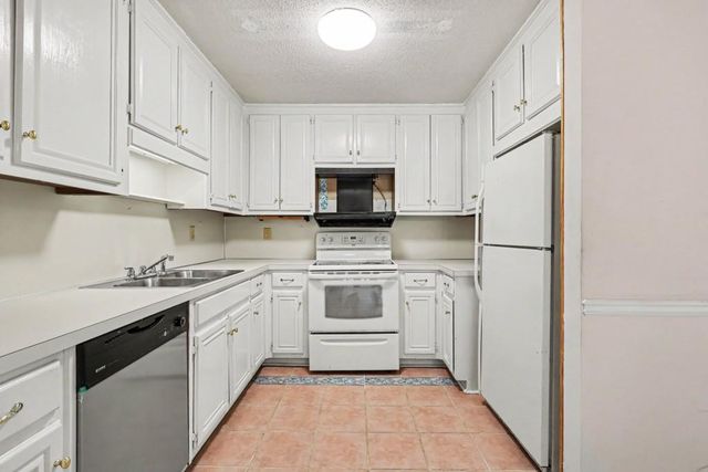 1470 Briaroaks Trail NE, Atlanta, GA 30329