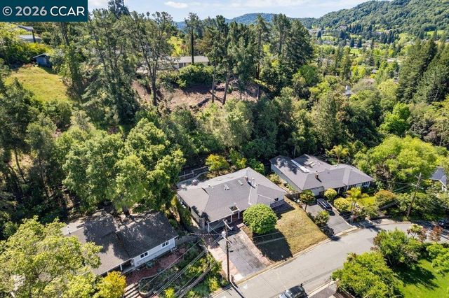 8 Ramona Drive, Orinda, CA 94563