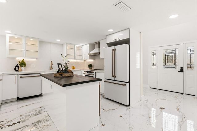 4 CHASE ROAD, Windermere, FL 34786