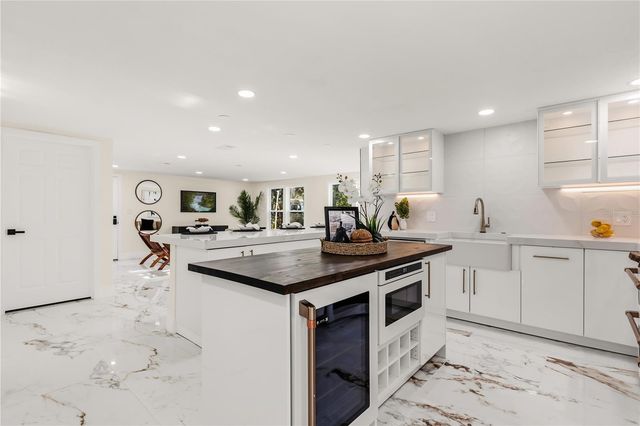 4 CHASE ROAD, Windermere, FL 34786