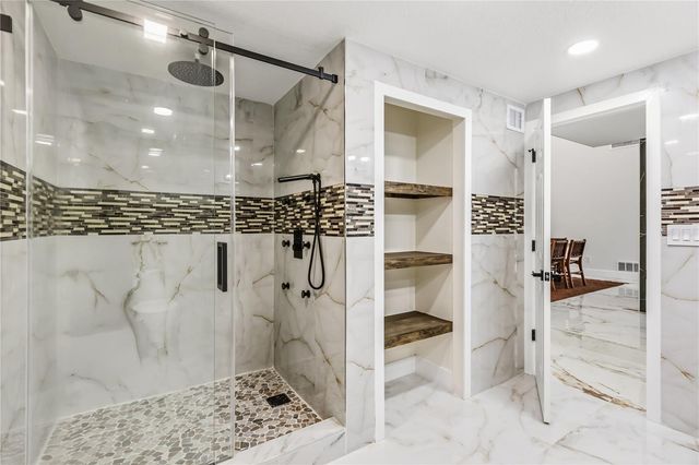 4 CHASE ROAD, Windermere, FL 34786