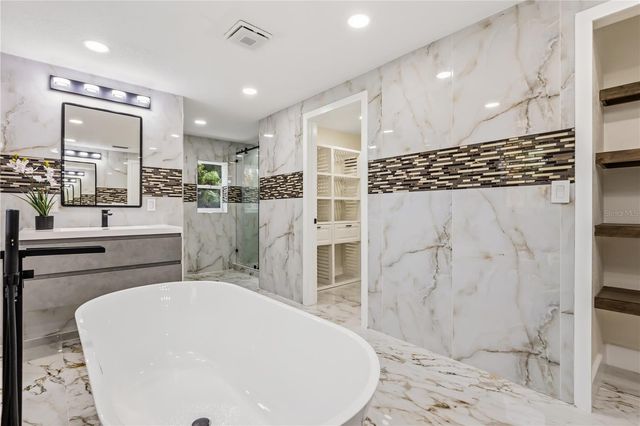 4 CHASE ROAD, Windermere, FL 34786