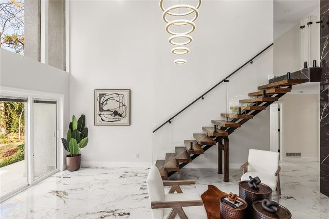 4 CHASE ROAD, Windermere, FL 34786