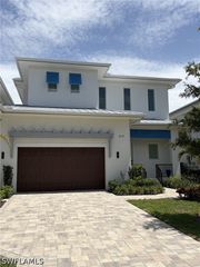 515 91st AVE N 2 EAST, Naples, FL 34108