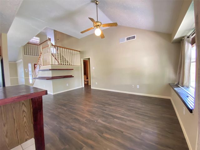 14727 Sun Harbor Drive, Houston, TX 77062