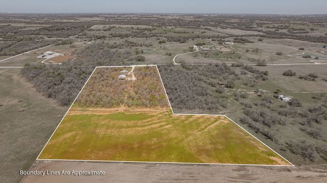 1375 County Road 253, Stephenville, TX 76401