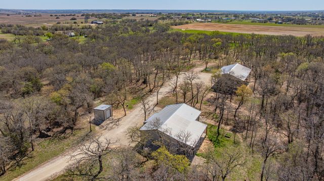 1375 County Road 253, Stephenville, TX 76401