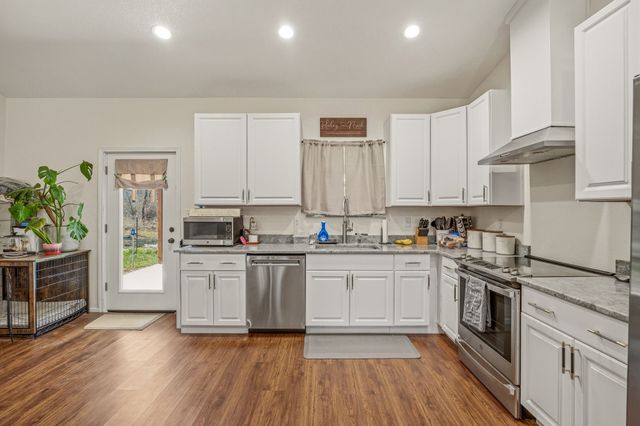 1375 County Road 253, Stephenville, TX 76401