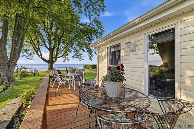 2463 Lake Road, Porter, NY 14131