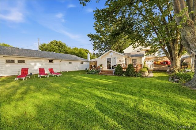 2463 Lake Road, Porter, NY 14131