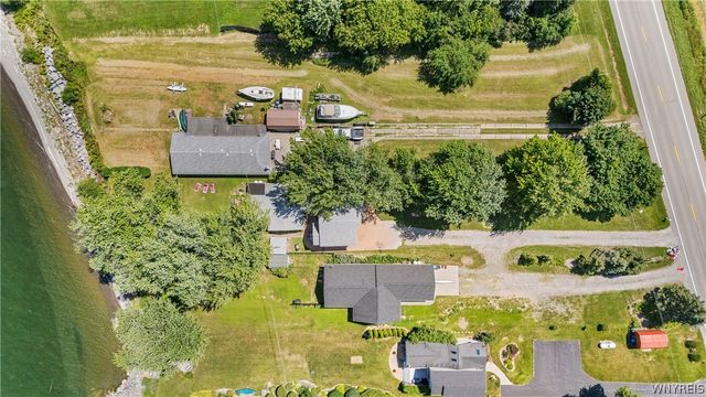 2463 Lake Road, Porter, NY 14131