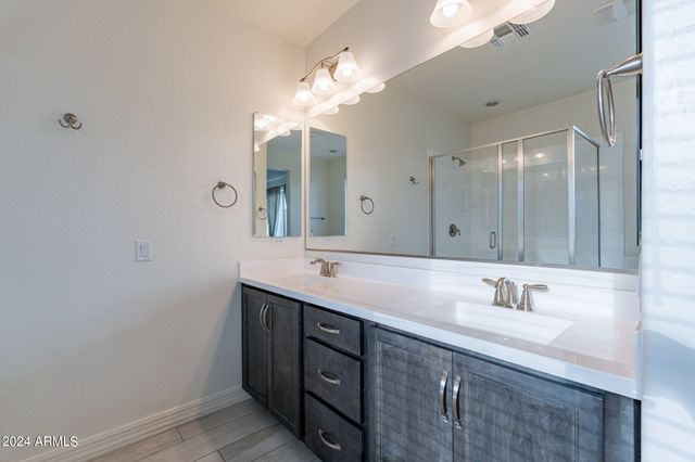 25424 N 19th Drive, Phoenix, AZ 85085