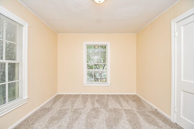 225 17th Ave N, Texas City, TX 77590