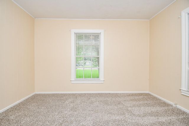 225 17th Ave N, Texas City, TX 77590