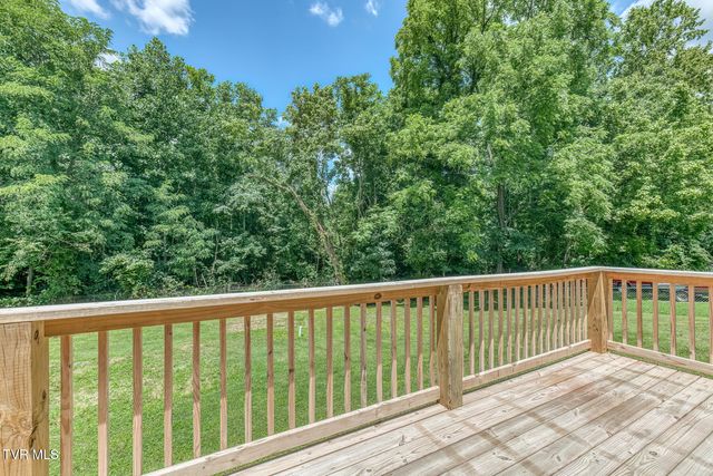 105 Pemberton Court, Bristol, TN 37620