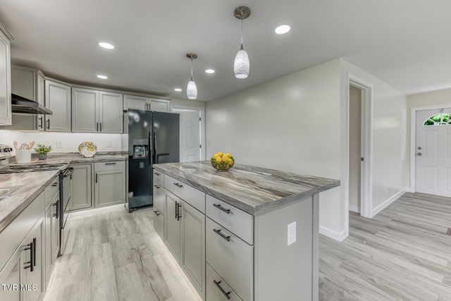105 Pemberton Court, Bristol, TN 37620