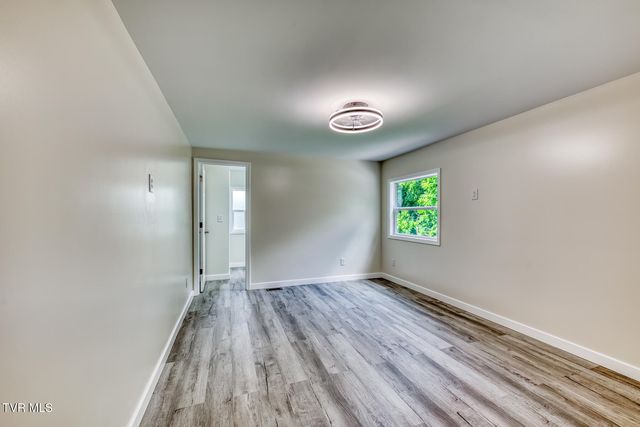 105 Pemberton Court, Bristol, TN 37620