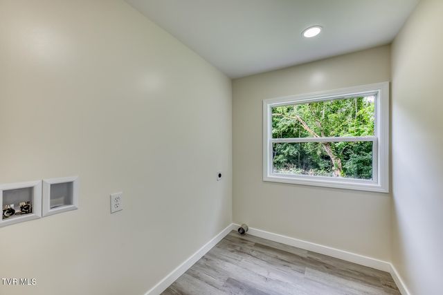 105 Pemberton Court, Bristol, TN 37620