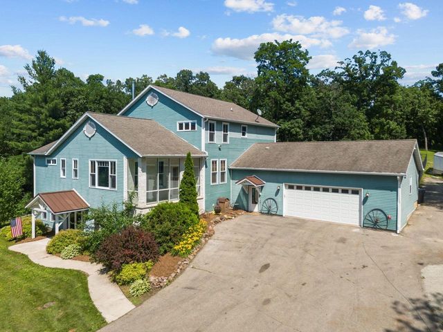 500 HILLSIDE DRIVE, Berlin, WI 54923