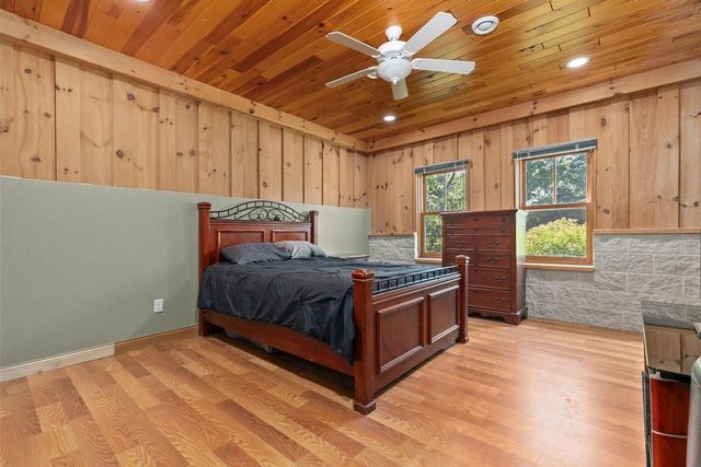 500 HILLSIDE DRIVE, Berlin, WI 54923