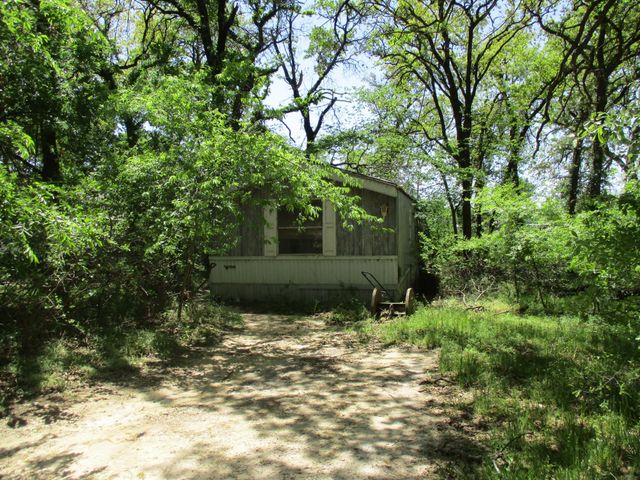 6613 Oakwood Lake Court, Granbury, TX 76049