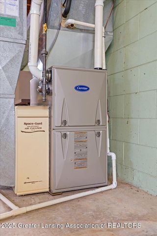 673 Joan Drive, Mason, MI 48854