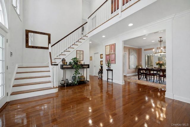 1 Canaan Circle, South Salem, NY 10590