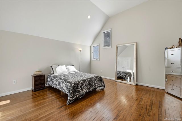 1 Canaan Circle, South Salem, NY 10590