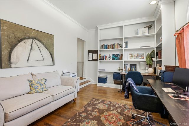 1 Canaan Circle, South Salem, NY 10590