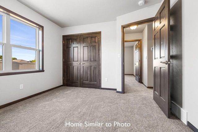 1260 PUTNAM DRIVE, Pulaski, WI 54162