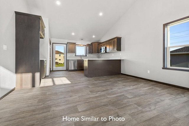 1260 PUTNAM DRIVE, Pulaski, WI 54162