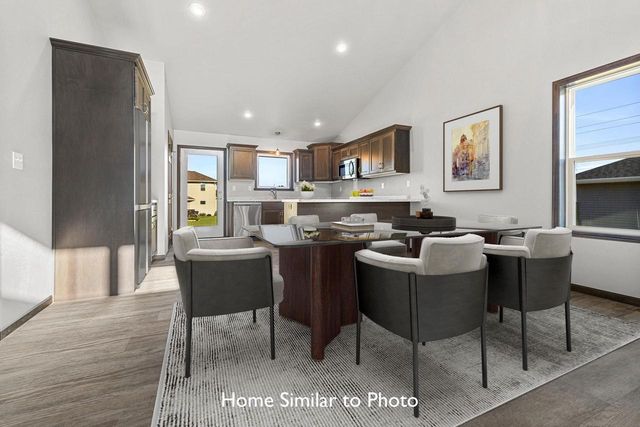 1260 PUTNAM DRIVE, Pulaski, WI 54162