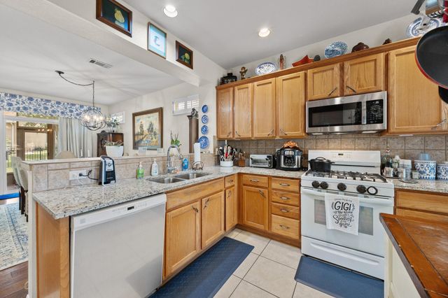 120 Nolan DR, Georgetown, TX 78633