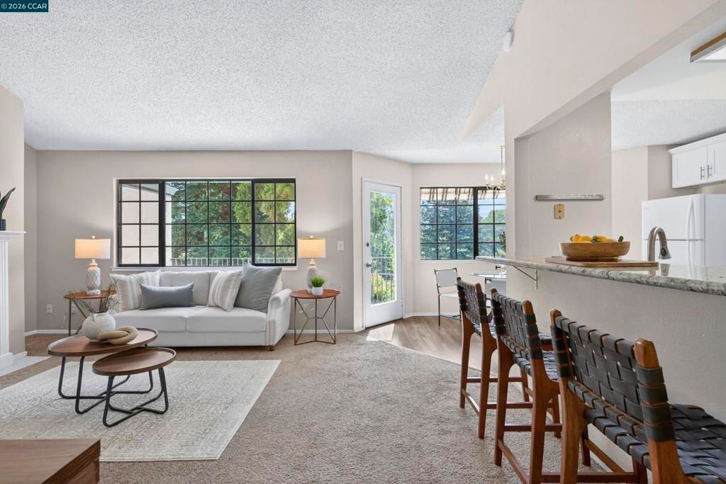 Image 10 of property listing at 246 CANYON WOODS WAY C, San Ramon, CA 94582