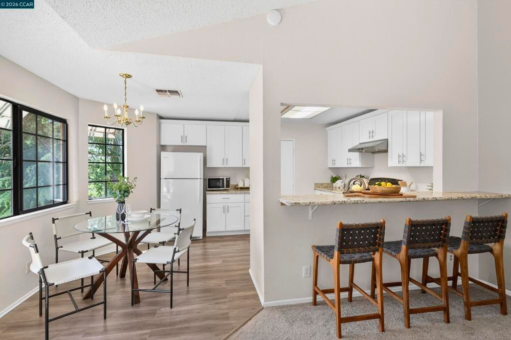 Image 11 of property listing at 246 CANYON WOODS WAY C, San Ramon, CA 94582