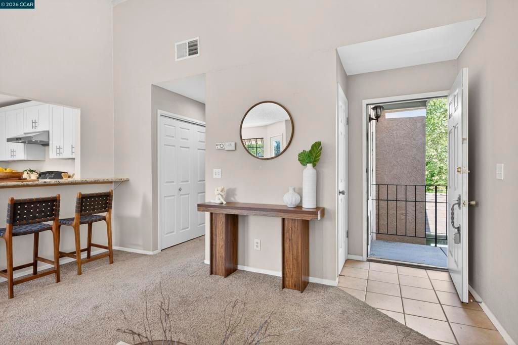 Image 12 of property listing at 246 CANYON WOODS WAY C, San Ramon, CA 94582